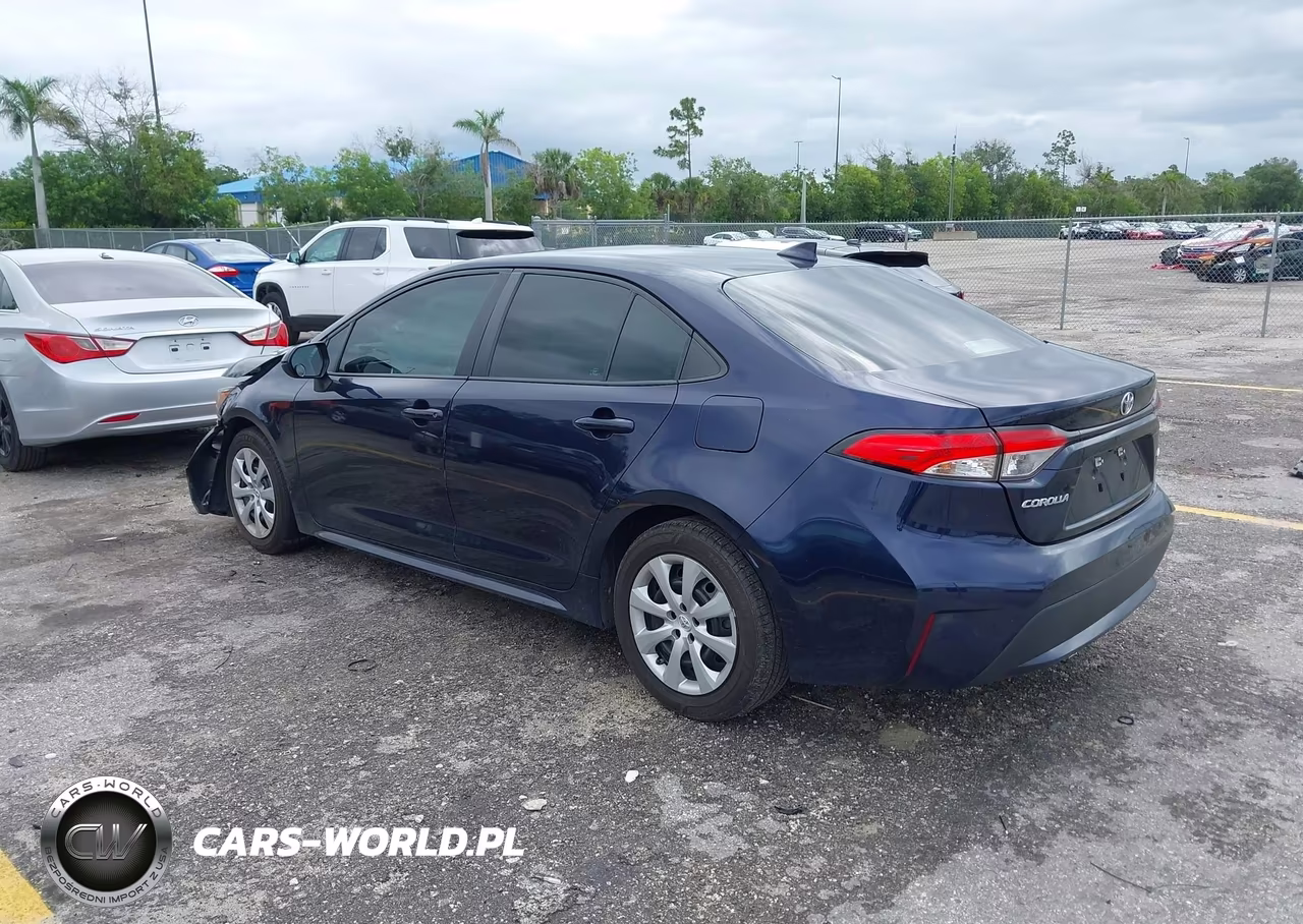 2022 Toyota Corolla Le VIN:5YFEPMAE7NP377070 - 3