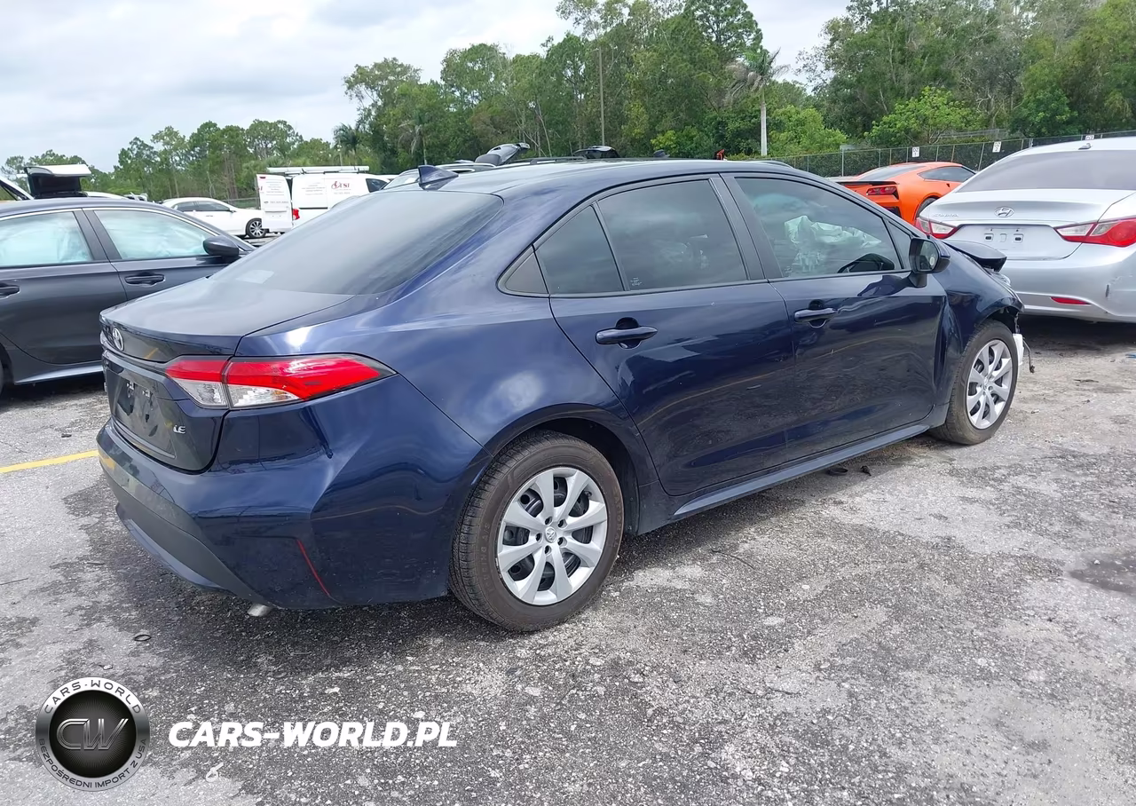 2022 Toyota Corolla Le VIN:5YFEPMAE7NP377070 - 4