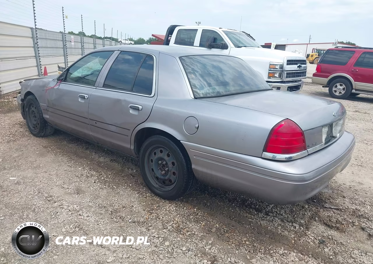2006 Ford Crown Victoria Police-Police Interceptor VIN:2FAFP71W06X161353 - 3