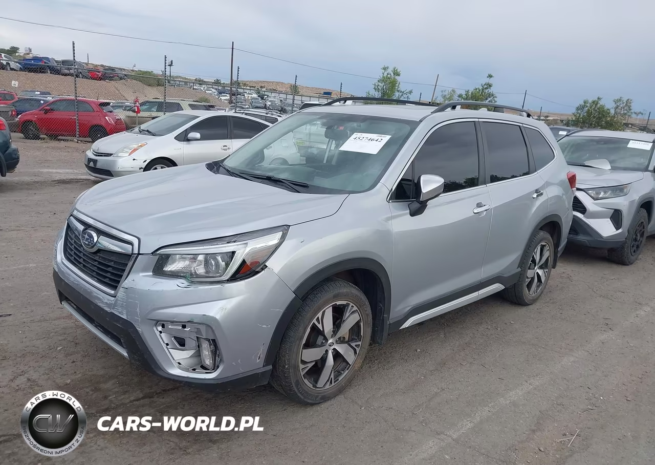 2019 Subaru Forester Touring VIN:JF2SKAWC8KH412313 - 2