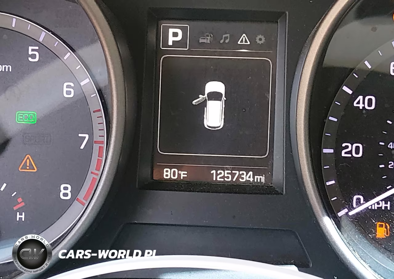 2018 Hyundai Santa Fe Sport 2.4L VIN:5NMZT3LB1JH097787 - 15