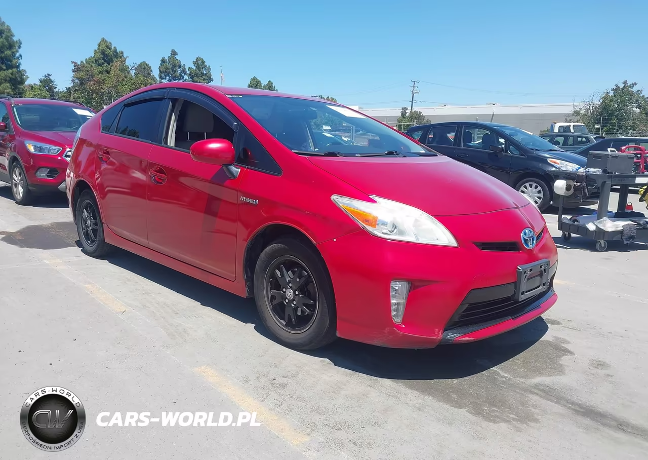 2014 Toyota Prius Three – zdjęcie 1 z 17