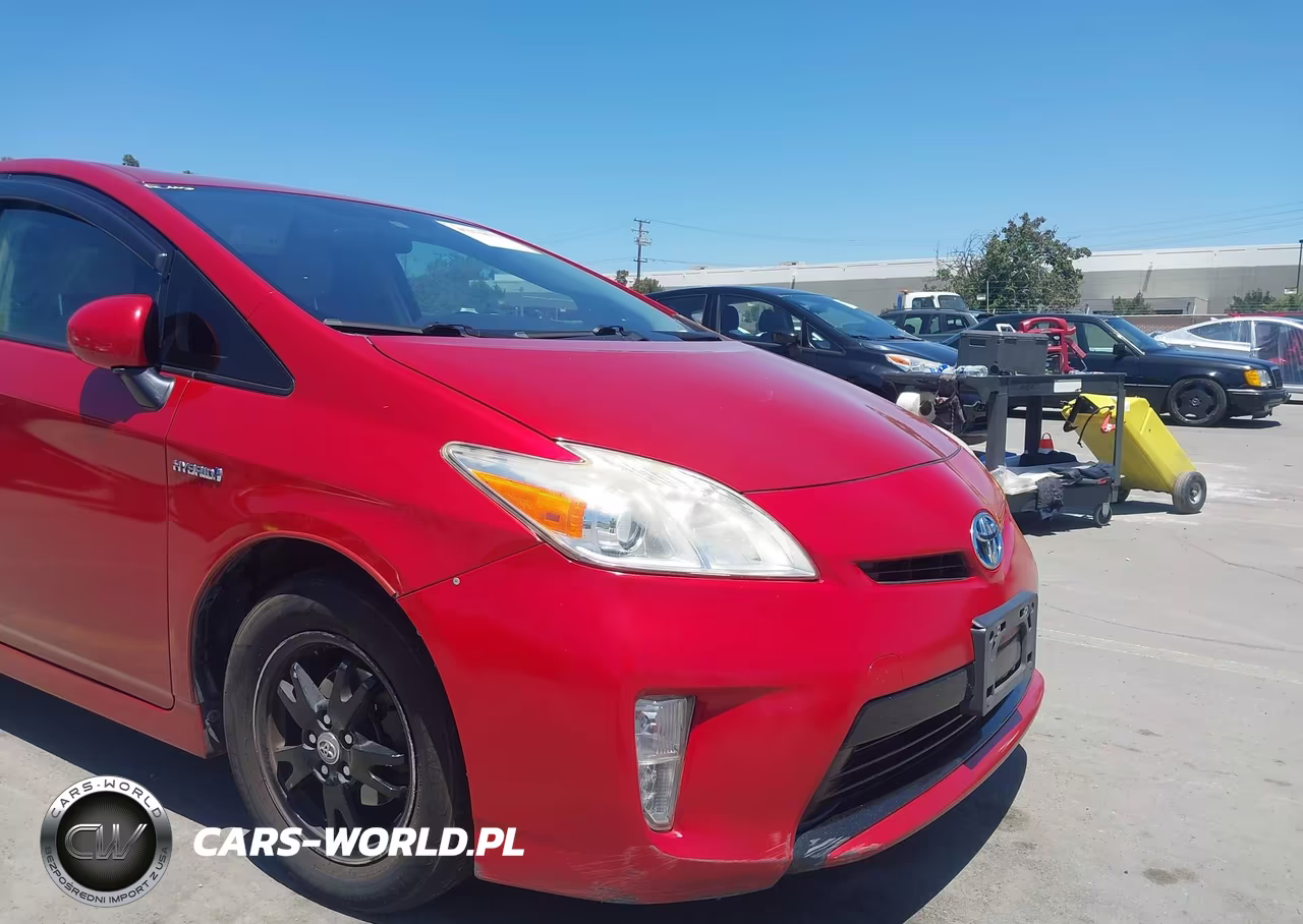 2014 Toyota Prius Three VIN:JTDKN3DU1E0371331 - 17
