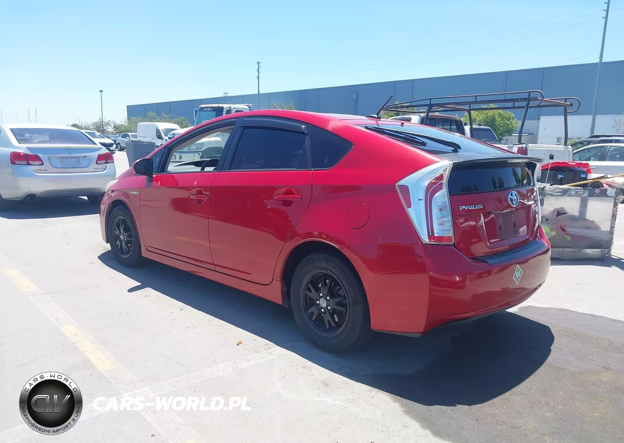 2014 Toyota Prius Three VIN:JTDKN3DU1E0371331 - 3