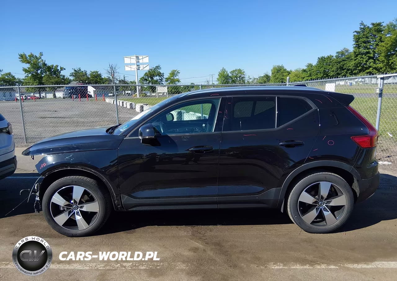 2020 Volvo Xc40 T5 Momentum VIN:YV4162UKXL2256212 - 14