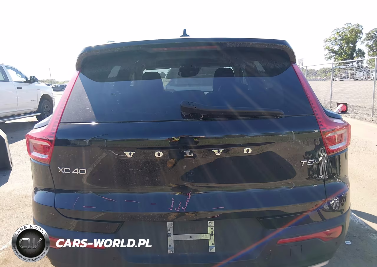 2020 Volvo Xc40 T5 Momentum VIN:YV4162UKXL2256212 - 16