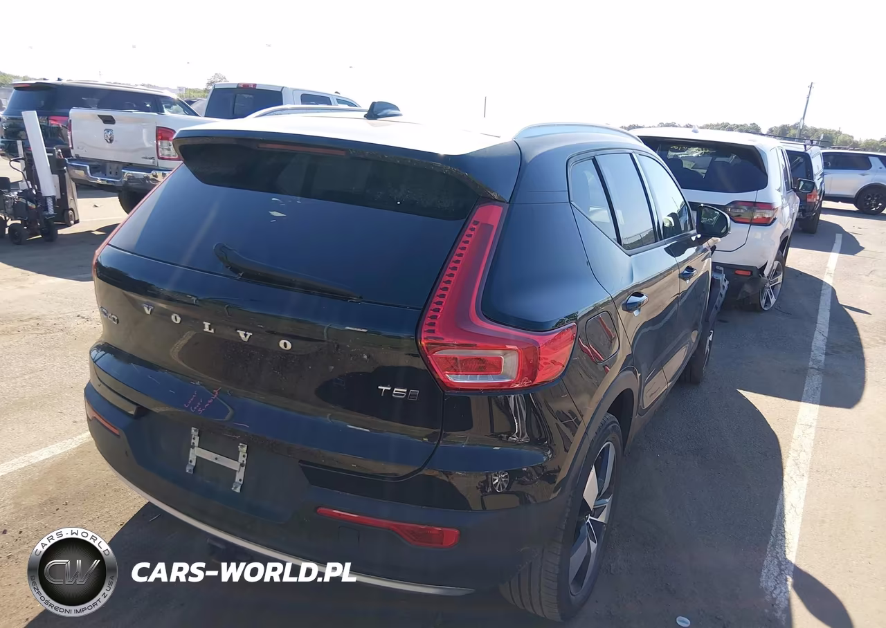 2020 Volvo Xc40 T5 Momentum VIN:YV4162UKXL2256212 - 4