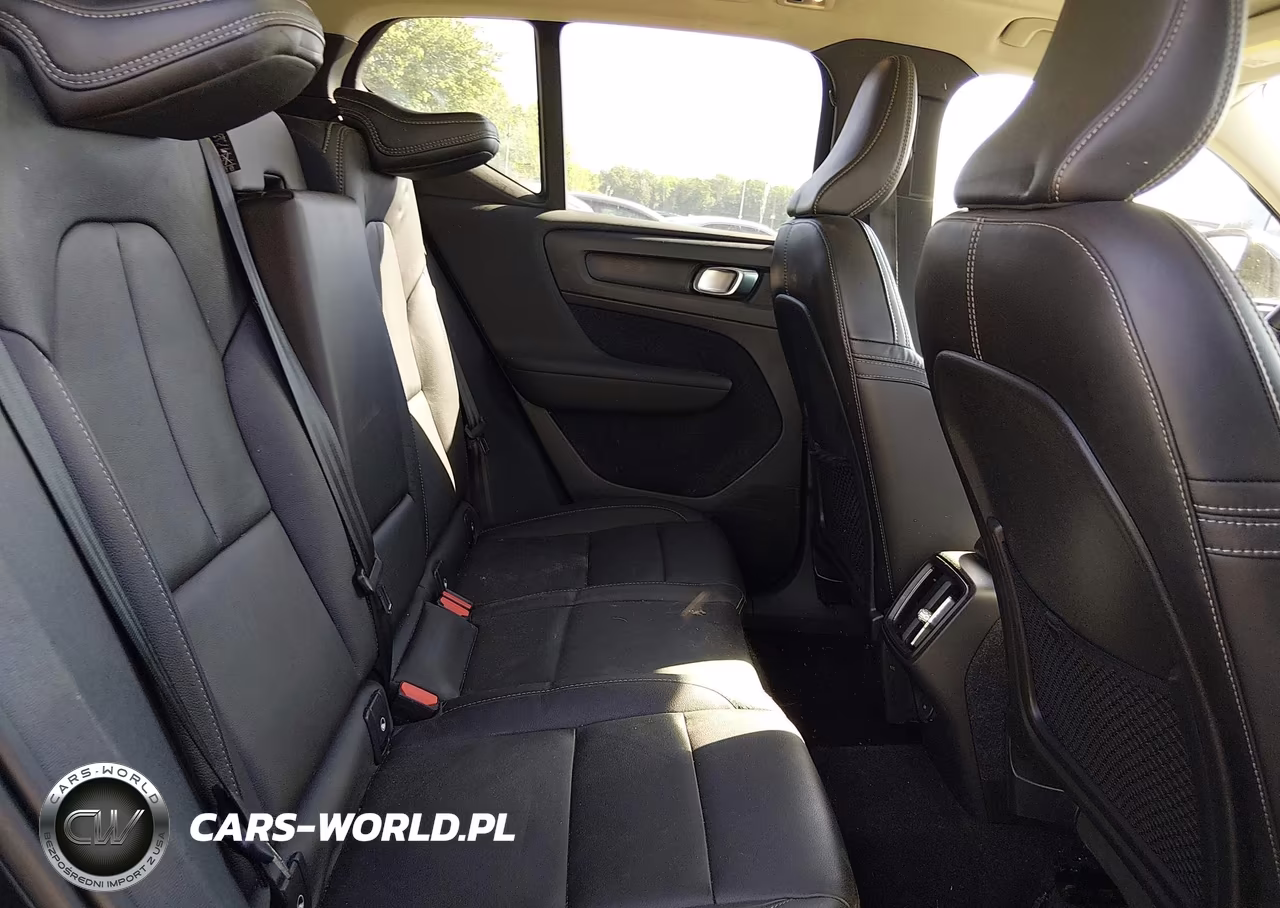 2020 Volvo Xc40 T5 Momentum VIN:YV4162UKXL2256212 - 8