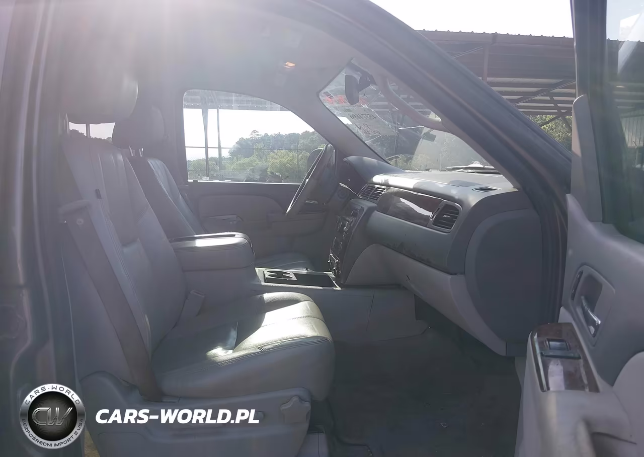 2012 Chevrolet Suburban 1500 Lt VIN:1GNSCJE08CR326005 - 5