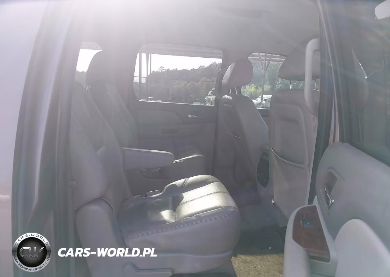 2012 Chevrolet Suburban 1500 Lt VIN:1GNSCJE08CR326005 - 8