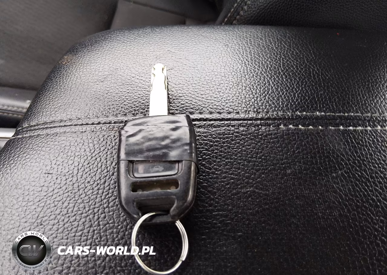 2017 Honda Accord Sport VIN:1HGCR2F5XHA106741 - 11