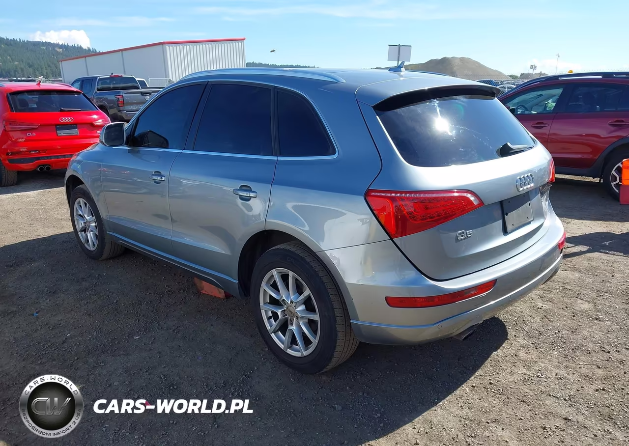 2010 Audi Q5 3.2 Premium VIN:WA1LKAFP3AA047305 - 3