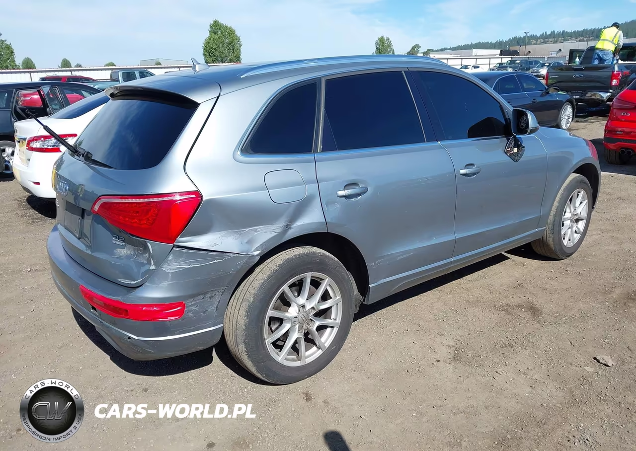 2010 Audi Q5 3.2 Premium VIN:WA1LKAFP3AA047305 - 4