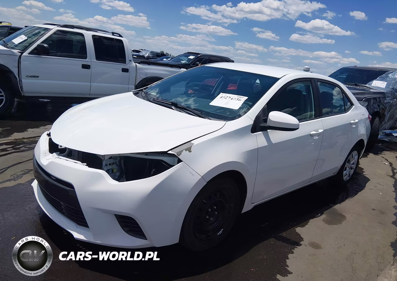 2015 Toyota Corolla Le VIN:5YFBURHE9FP223847 - 2