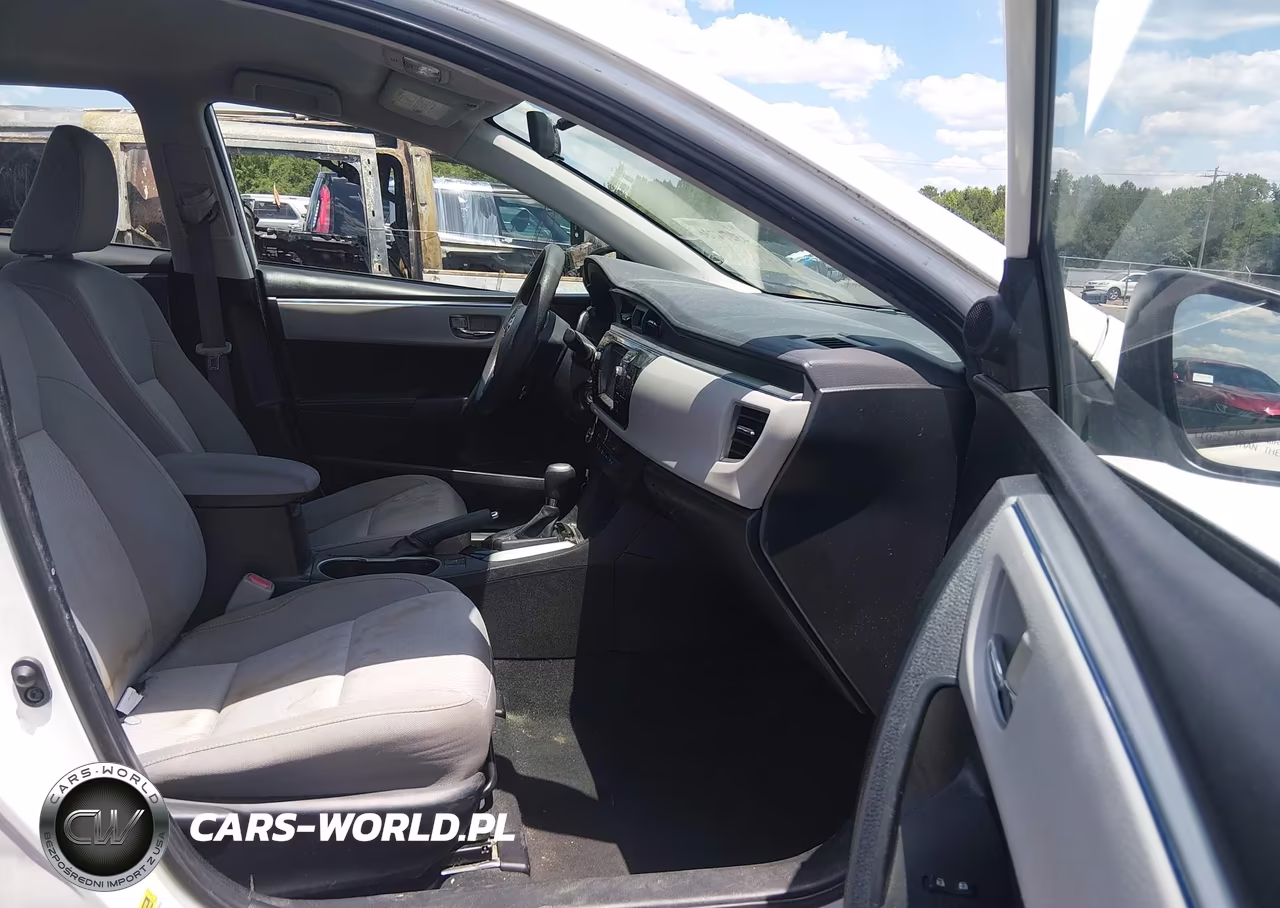 2015 Toyota Corolla Le VIN:5YFBURHE9FP223847 - 5