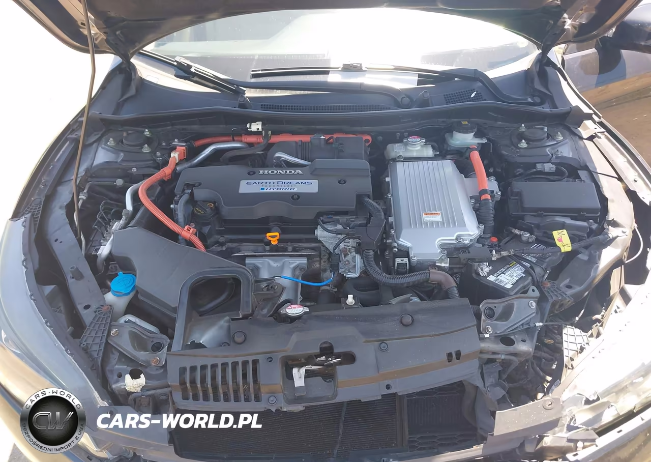 2015 Honda Accord Hybrid Ex-L VIN:1HGCR6F57FA000705 - 10
