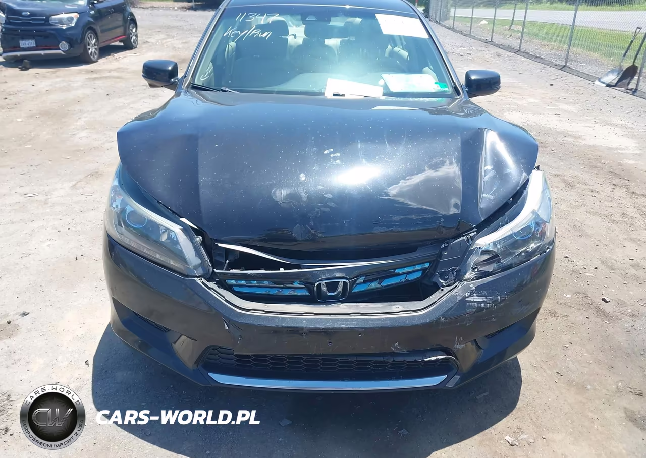 2015 Honda Accord Hybrid Ex-L VIN:1HGCR6F57FA000705 - 6