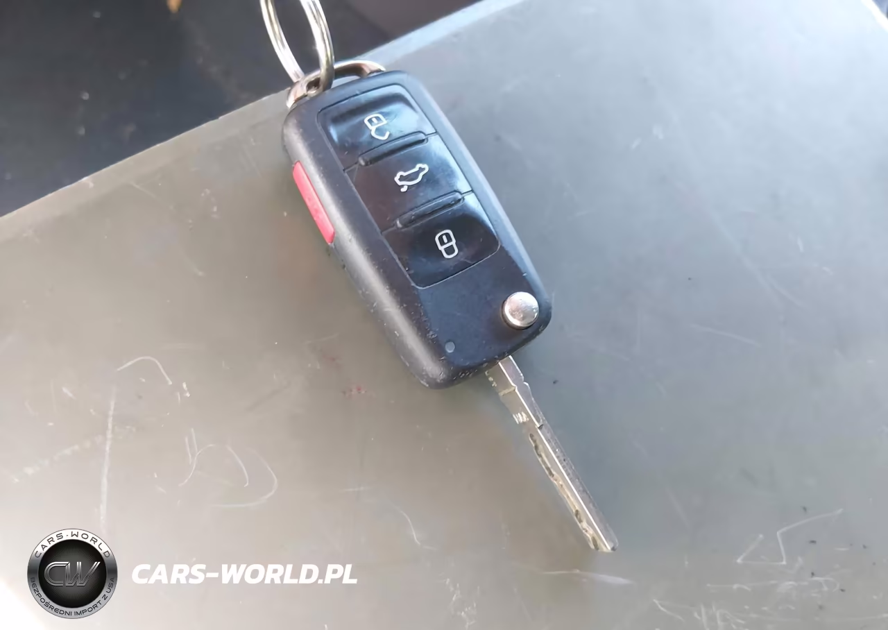 2015 Volkswagen Beetle 1.8T VIN:3VWJ07AT1FM617304 - 11