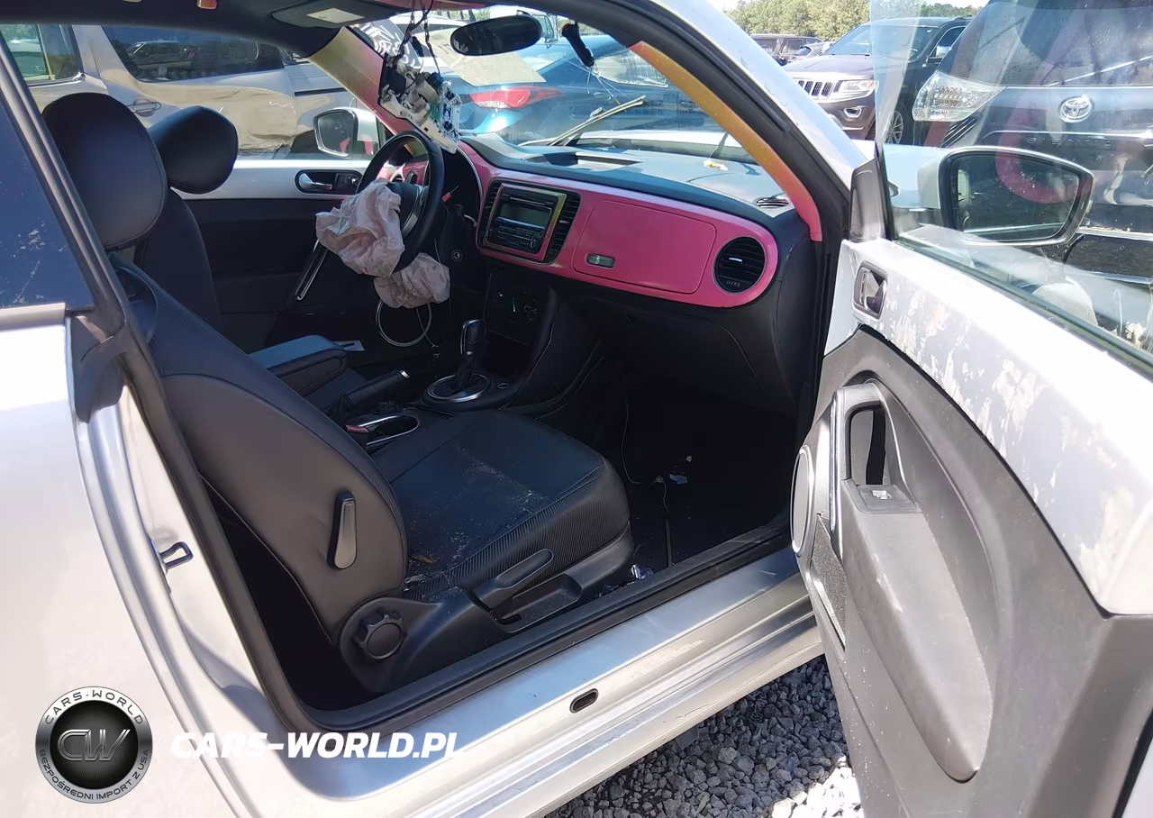 2015 Volkswagen Beetle 1.8T VIN:3VWJ07AT1FM617304 - 5