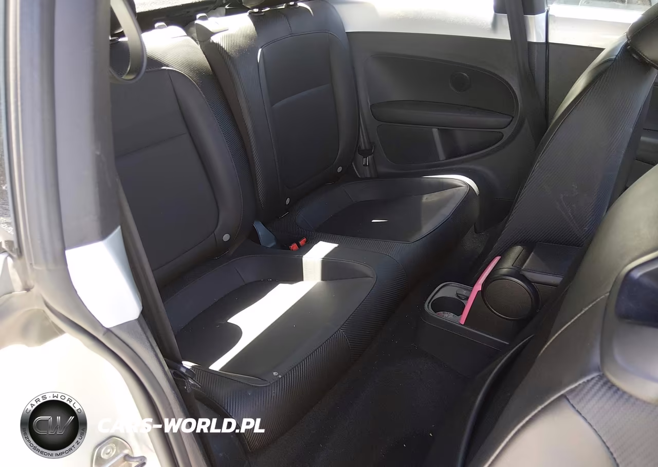 2015 Volkswagen Beetle 1.8T VIN:3VWJ07AT1FM617304 - 8