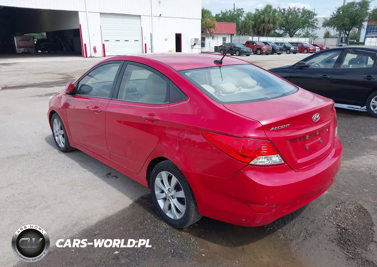 2012 Hyundai Accent Gls VIN:KMHCU4AE5CU080052 - 3