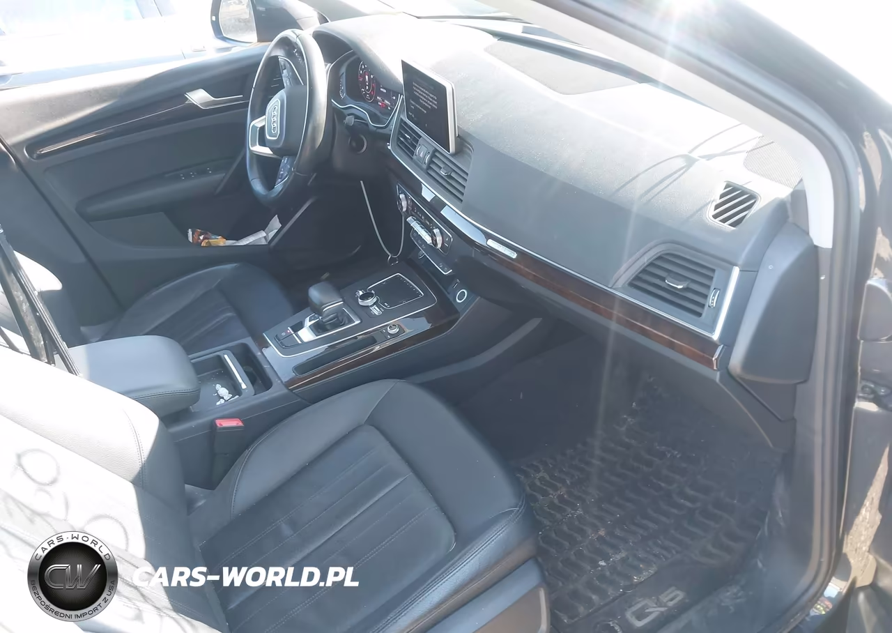 2018 Audi Q5 2.0T Premium-2.0T Tech Premium VIN:WA1ANAFY8J2248182 - 5