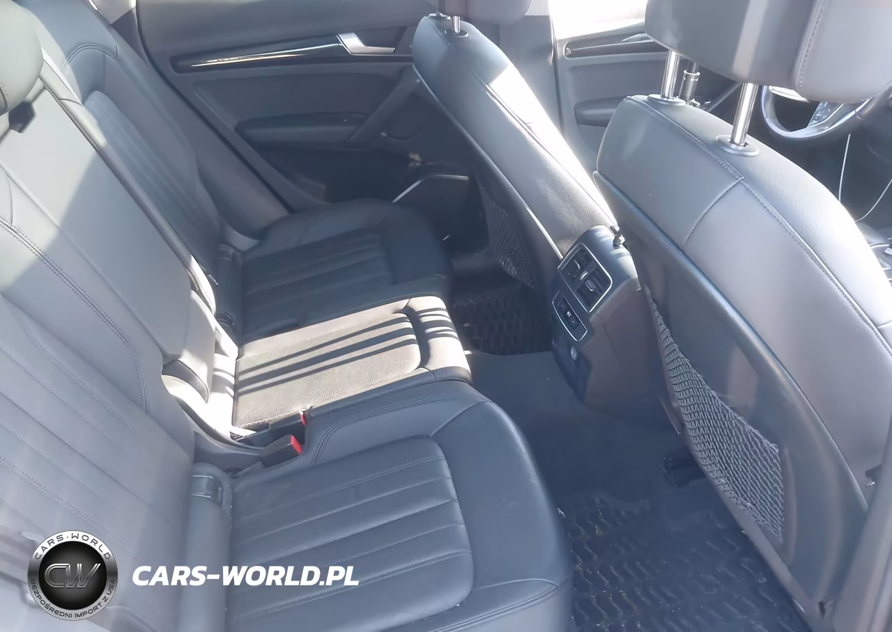 2018 Audi Q5 2.0T Premium-2.0T Tech Premium VIN:WA1ANAFY8J2248182 - 8