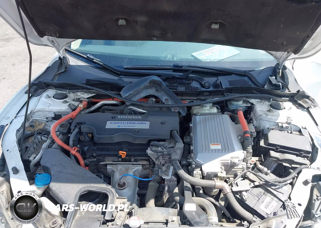 2014 Honda Accord Hybrid Touring VIN:1HGCR6F75EA006390 - 10