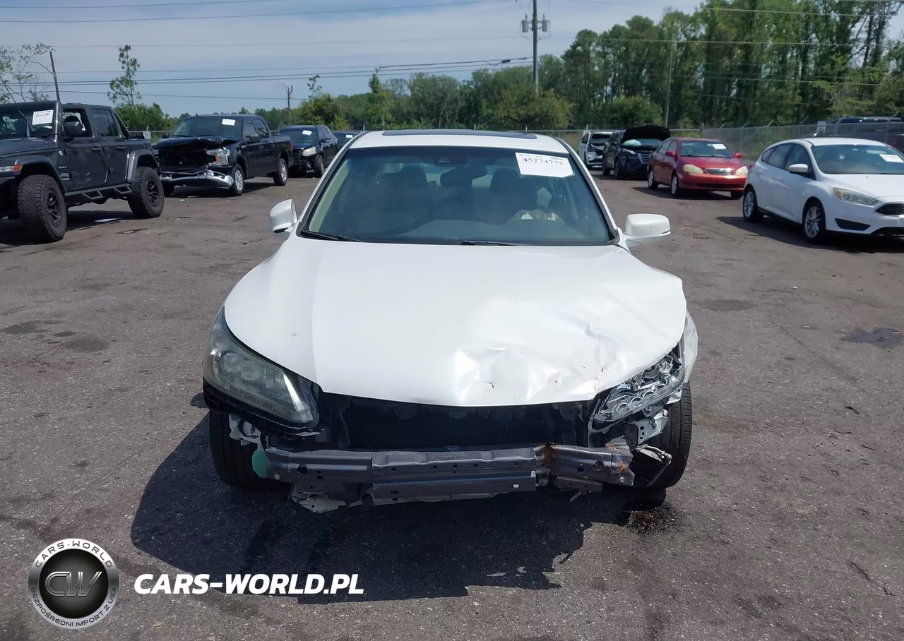 2014 Honda Accord Hybrid Touring VIN:1HGCR6F75EA006390 - 12