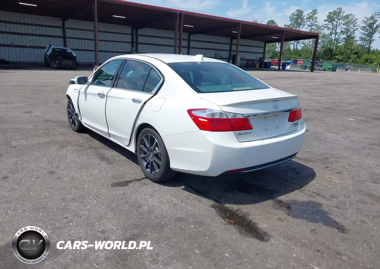2014 Honda Accord Hybrid Touring VIN:1HGCR6F75EA006390 - 3