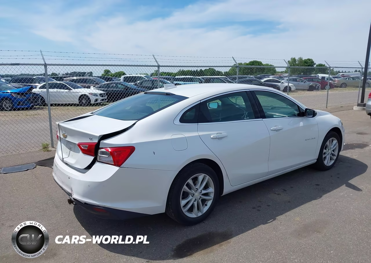 2016 Chevrolet Malibu 1Lt VIN:1G1ZE5ST6GF347880 - 4