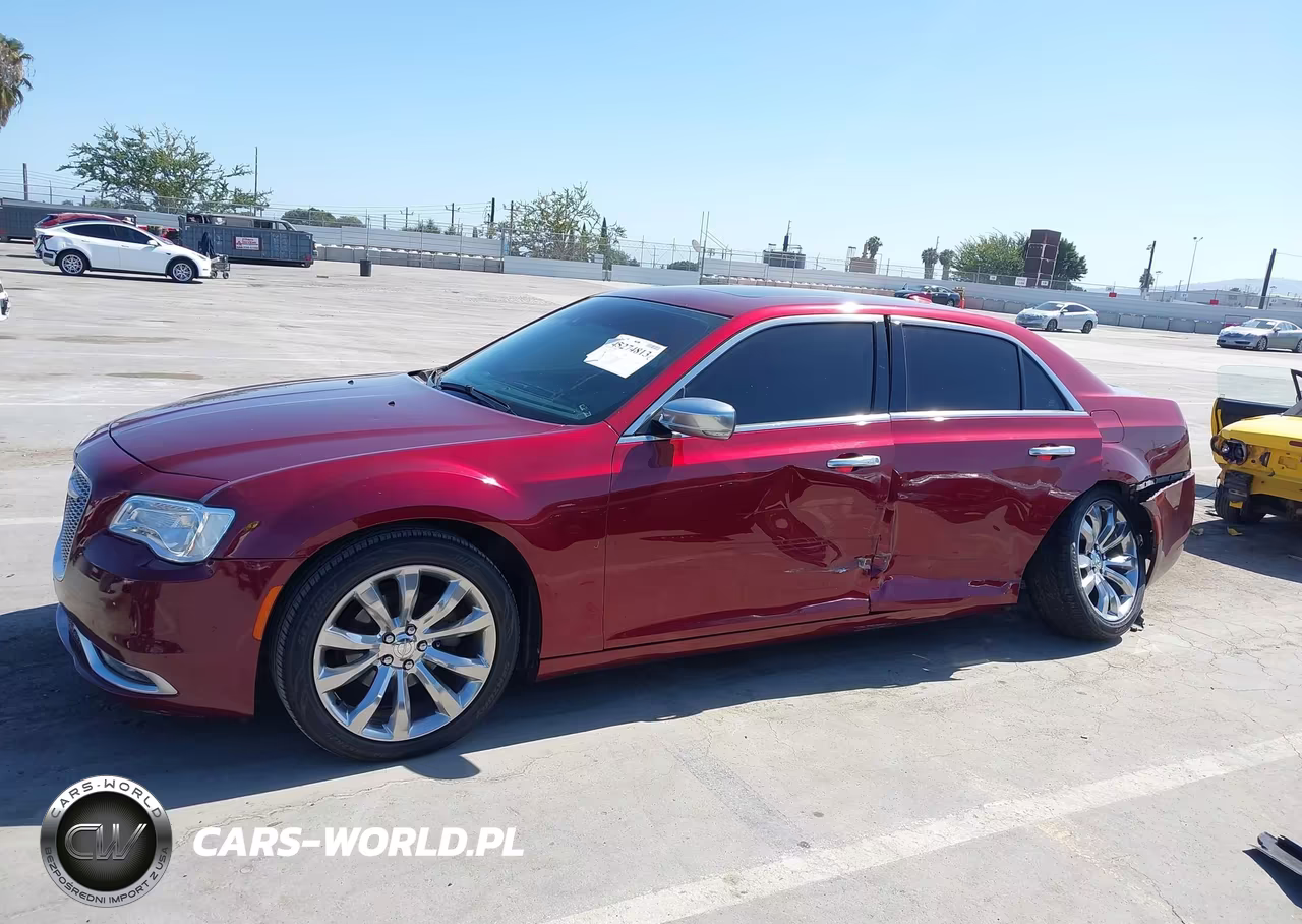 2015 Chrysler 300C Platinum VIN:2C3CCAPG8FH830537 - 14