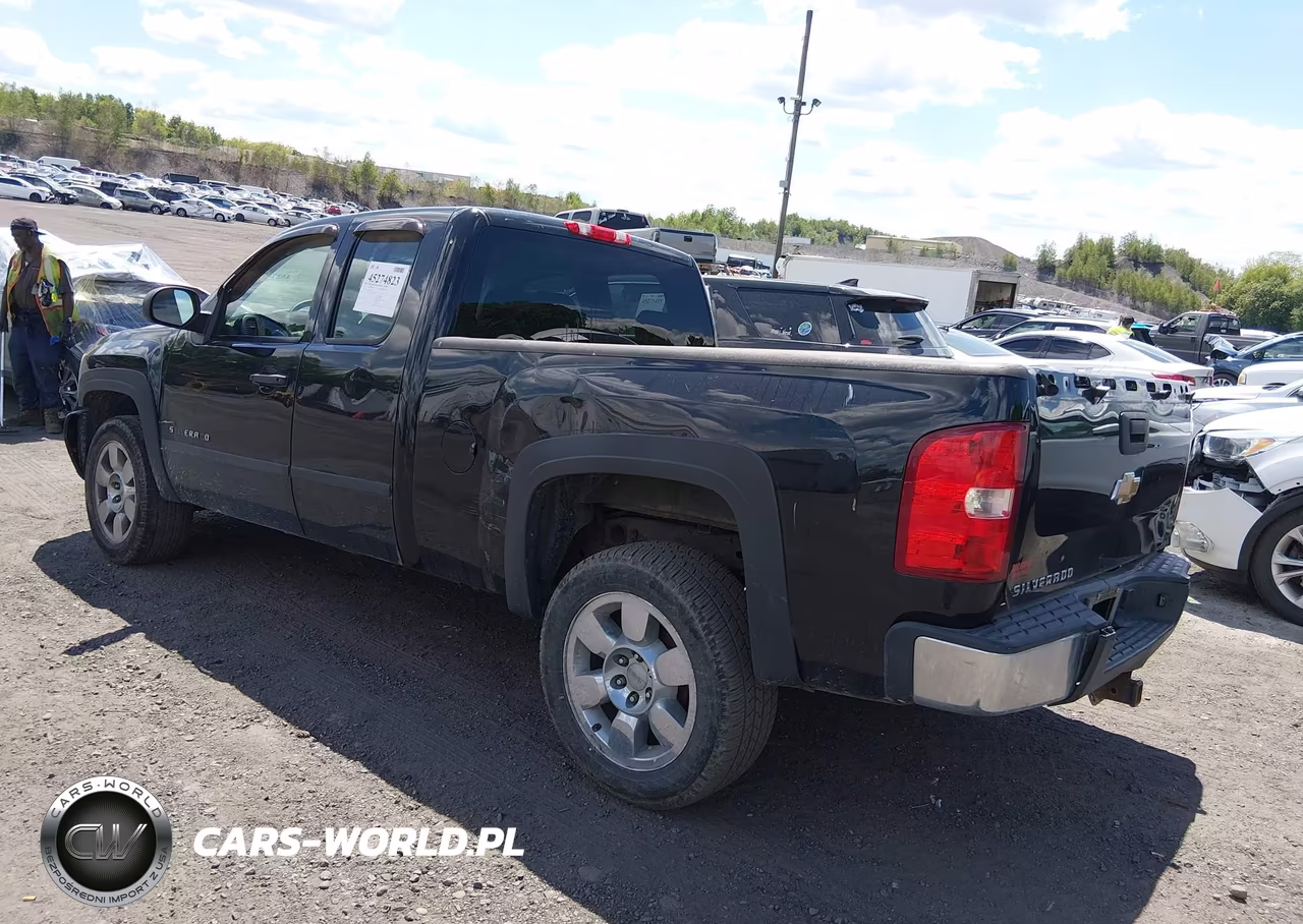 2011 Chevrolet Silverado 1500 Work Truck VIN:1GCRCPEX9BZ307646 - 3