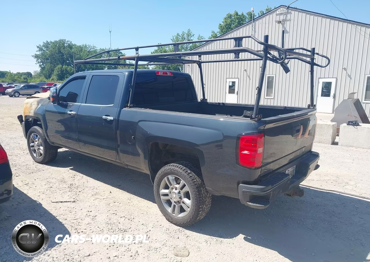 2018 Chevrolet Silverado 2500Hd High Country VIN:1GC1KXEY0JF138545 - 3