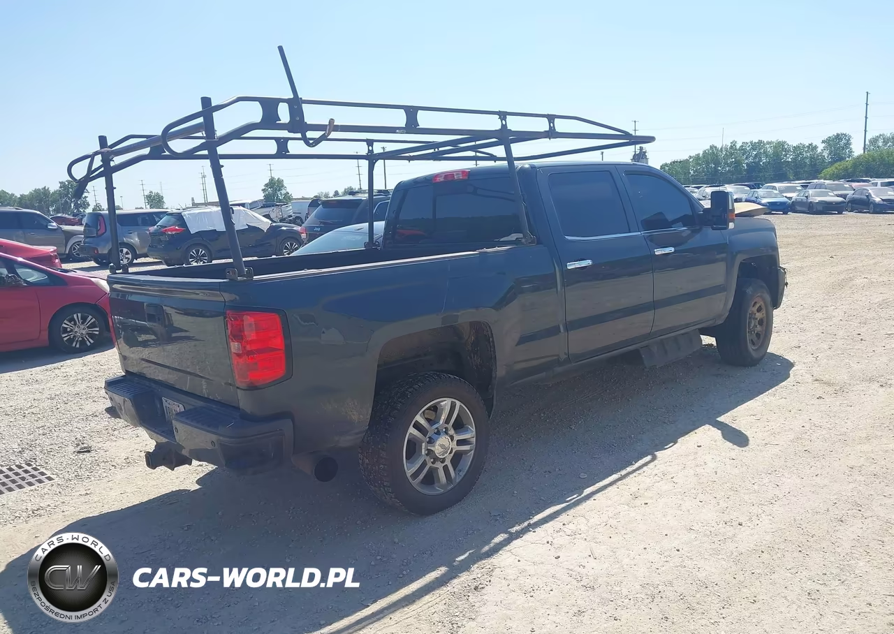 2018 Chevrolet Silverado 2500Hd High Country VIN:1GC1KXEY0JF138545 - 4