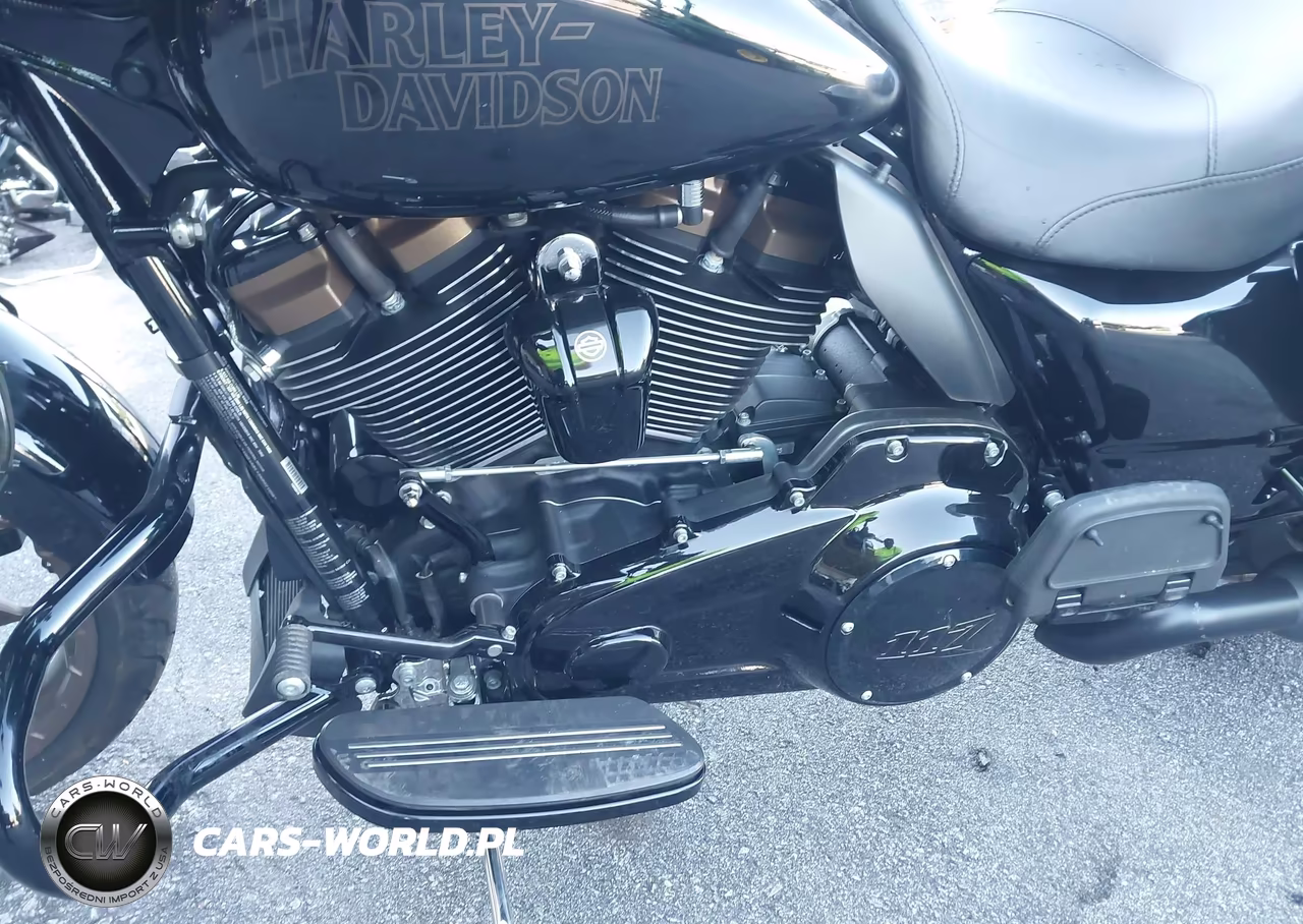 2022 Harley-Davidson Flhxst VIN:1HD1ABL13NB621955 - 9