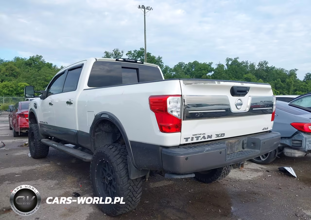 2017 Nissan Titan Xd Platinum Reserve Diesel VIN:1N6BA1F41HN546145 - 3
