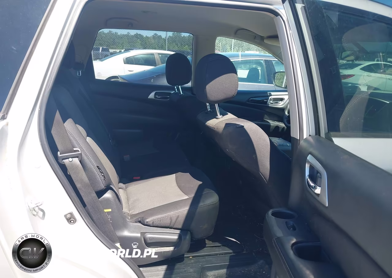 2018 Nissan Pathfinder S VIN:5N1DR2MN6JC674500 - 8