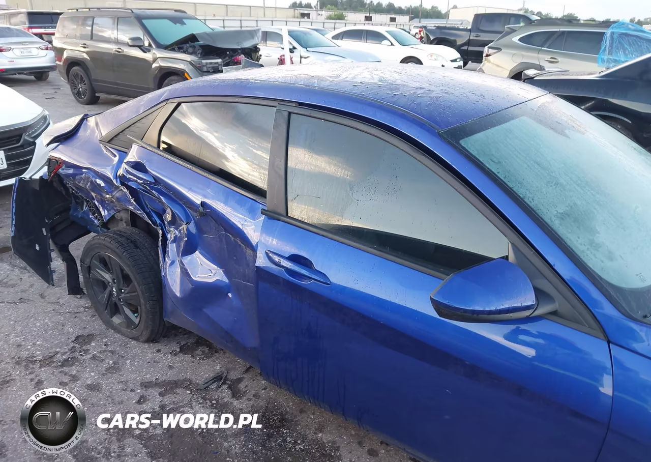 2023 Hyundai Elantra Sel VIN:KMHLM4AG3PU439079 - 6