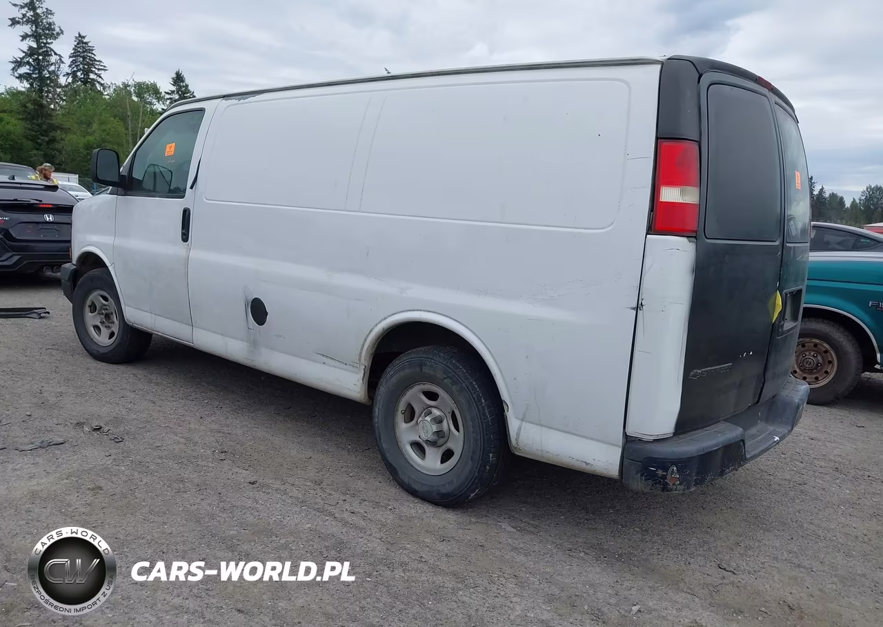 2007 Chevrolet Express Work Van VIN:1GCFG15X171239515 - 3
