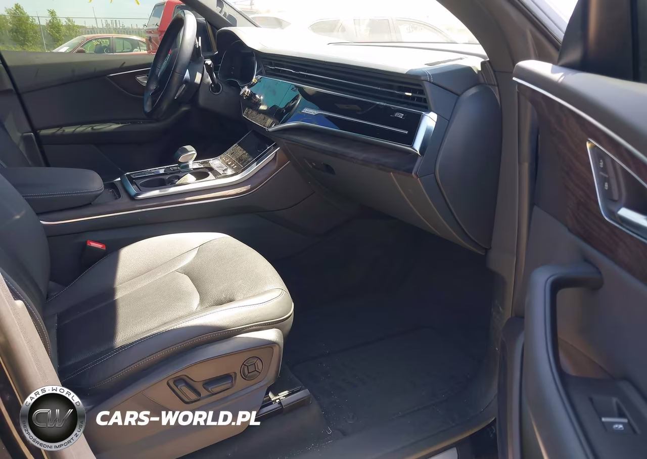 2020 Audi Q8 Prestige 55 Tfsi Quattro Tiptronic VIN:WA1FVAF11LD015731 - 5