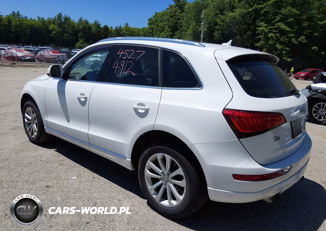 2014 Audi Q5 2.0T Premium VIN:WA1LFAFP5EA028099 - 3