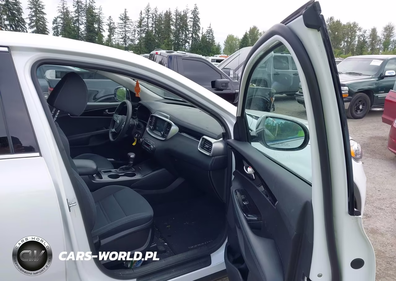 2019 Kia Sorento 3.3L Lx VIN:5XYPGDA54KG472694 - 5