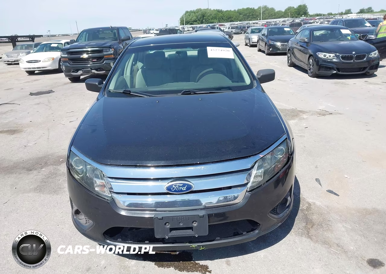 2010 Ford Fusion S VIN:3FAHP0GA2AR322272 - 13