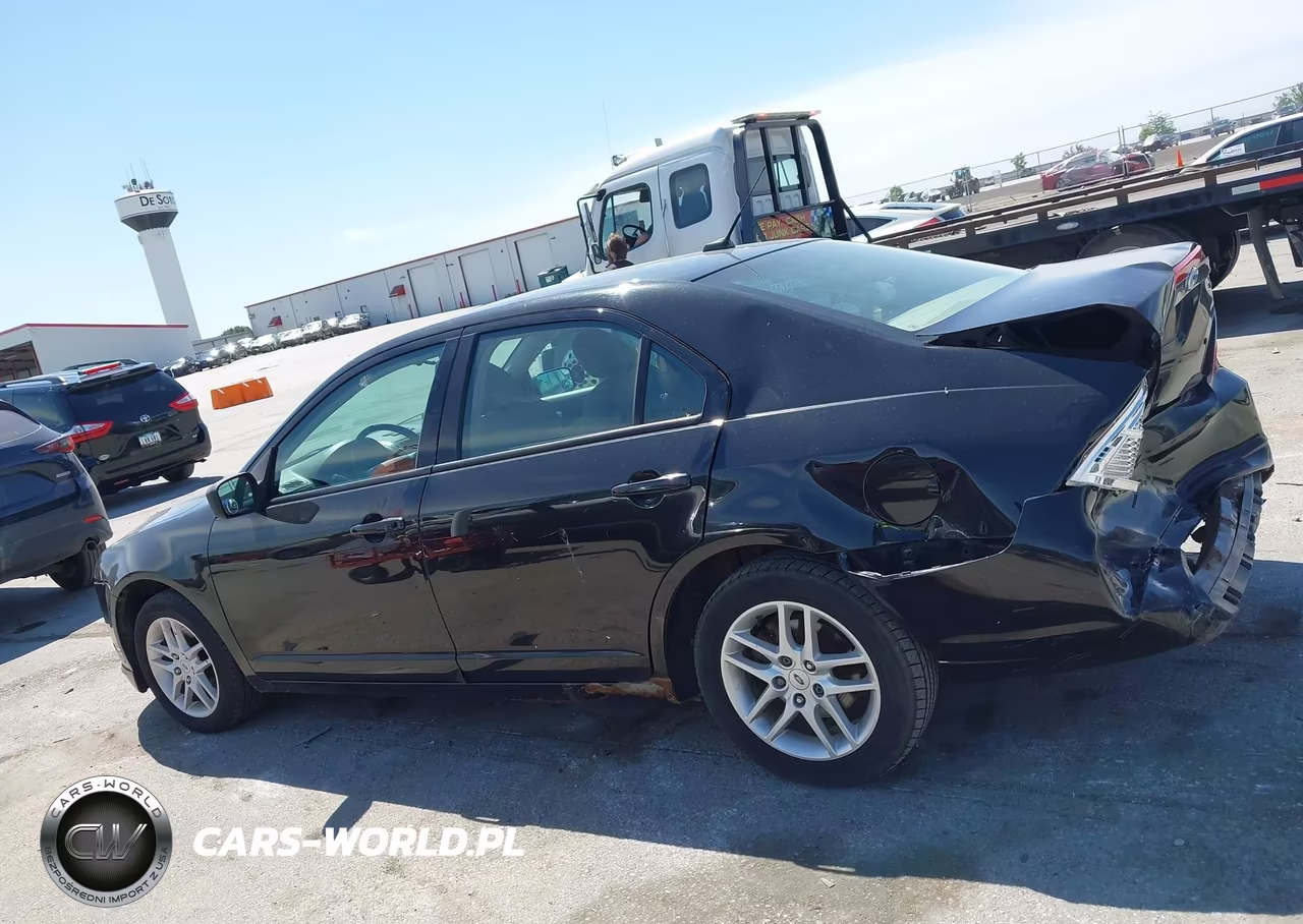 2010 Ford Fusion S VIN:3FAHP0GA2AR322272 - 15