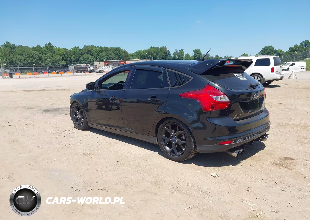 2013 Ford Focus Se VIN:1FADP3K25DL247716 - 3