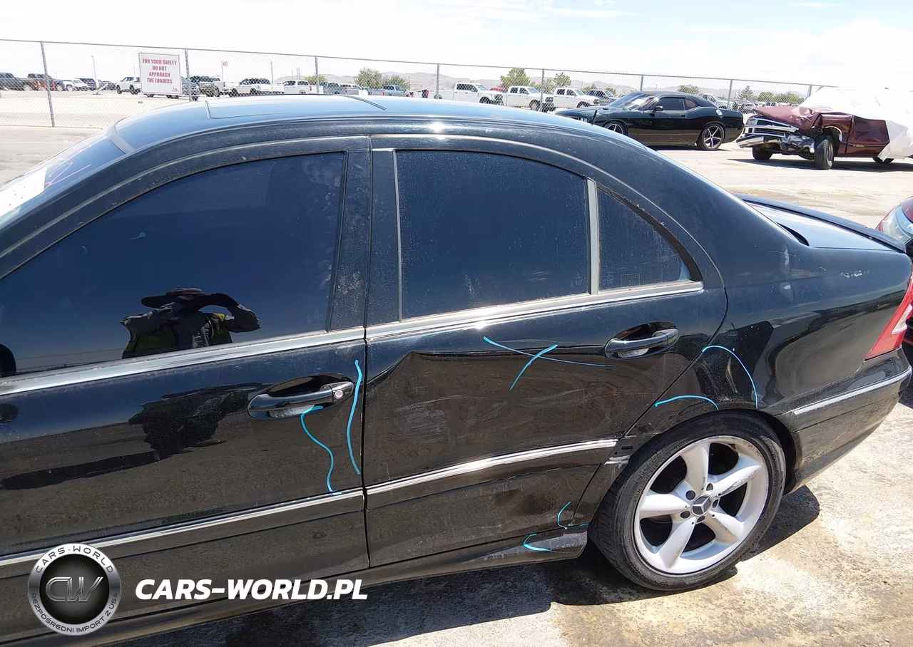 2005 Mercedes-Benz C 230 Kompressor Sport VIN:WDBRF40J15F657480 - 6