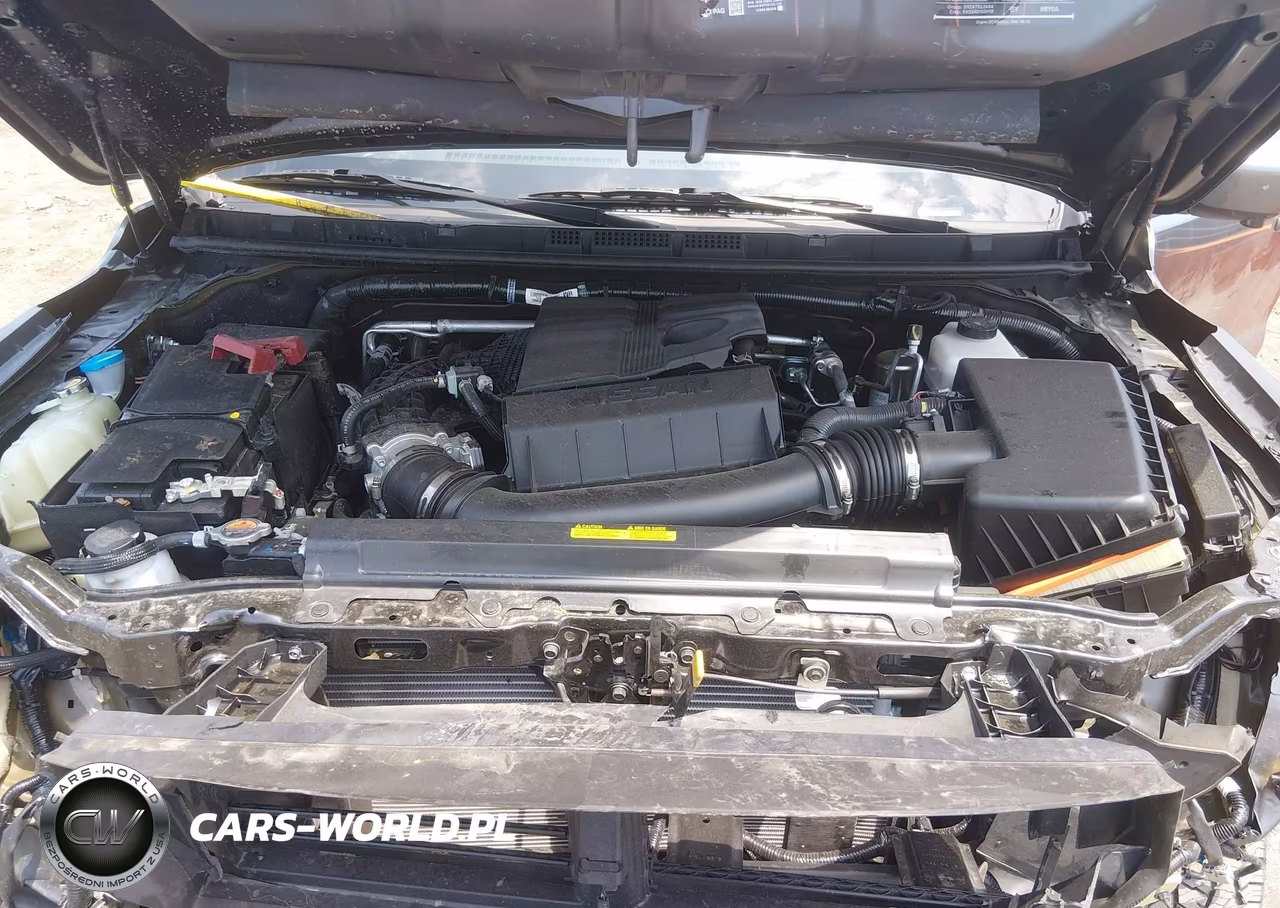 2025 Nissan Frontier Pro-4X 4X4 VIN:1N6ED1EK8SN653592 - 10