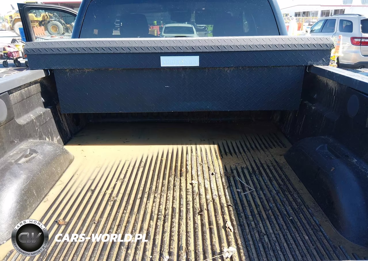 2018 Chevrolet Silverado 1500 1Lt VIN:1GCVKREC0JZ198308 - 12
