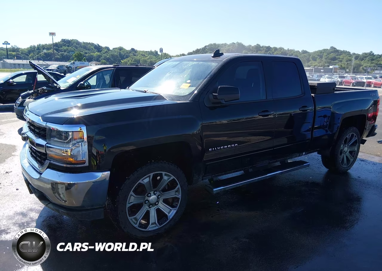 2018 Chevrolet Silverado 1500 1Lt VIN:1GCVKREC0JZ198308 - 2